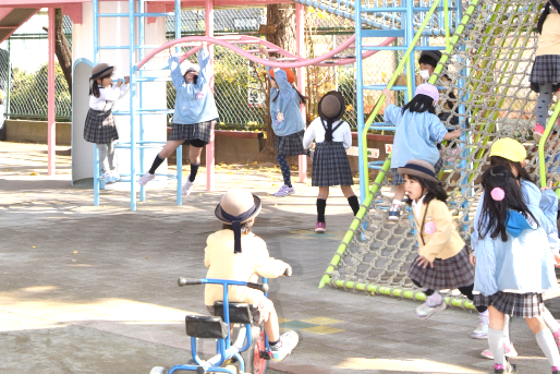 優しく笑顔で子どもたちの成長を見守ってくださる方を経験問わず募集中！