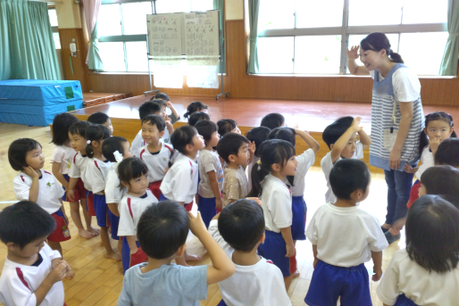 婦中もなみ保育園　制服　ブレザー　スカート 婦中もなみ保育園　制服　ブレザー　スカート