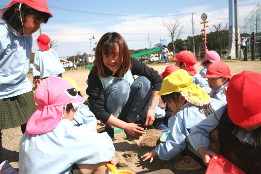 サン認定こども園 三重県鈴鹿市 の保育教諭正社員求人 保育士バンク