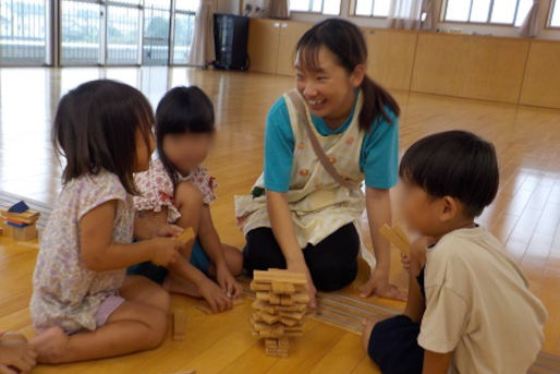 認定こども園　子育てセンターかきのみ(静岡県浜松市)