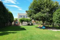 認定こども園　アイビースクール