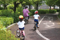 先輩たちに聞いた働く魅力画像(2)