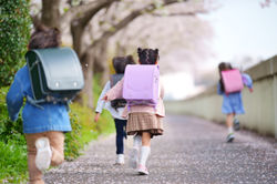 子どもの家（陽東小学校）