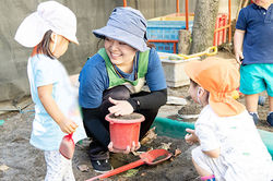 若草保育園