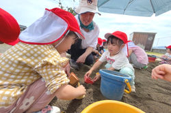 よつばこども園