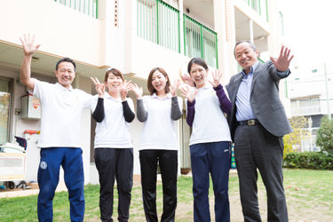 どんぐり保育園の求人画像