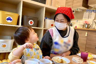 明愛保育園の求人画像