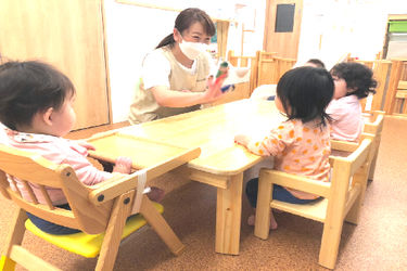 ten kidsアークヒルズ園の求人画像