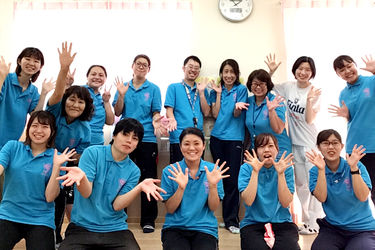 インターナショナル うぃず西新井保育園の求人画像