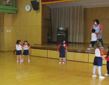 幼保連携型さみどり認定こども園 のびのび幼稚園舎(富山県富山市)の様子