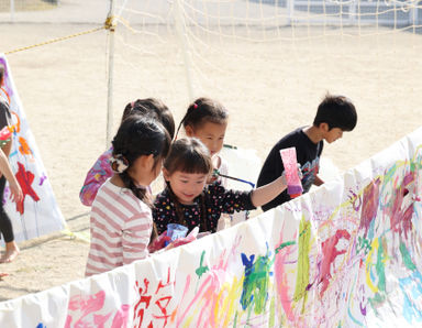 幼稚園型認定こども園白子ひかり幼稚園(三重県鈴鹿市)の様子