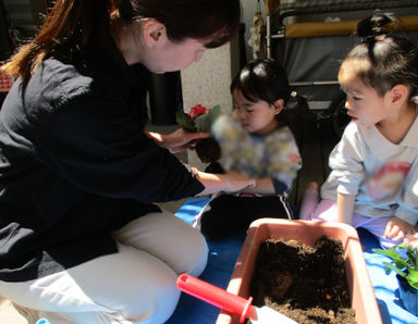 トレジャーキッズひめさと保育園(大阪府大阪市西淀川区)の様子