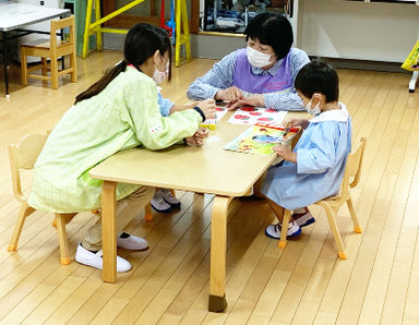 認定こども園ゆうか幼稚園(愛知県岩倉市)の様子