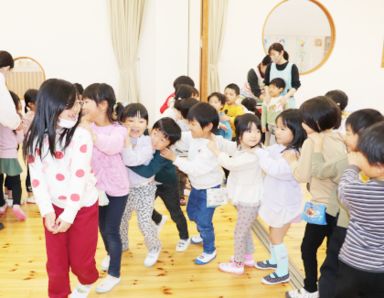 認定こども園ふかつ(広島県福山市)の様子