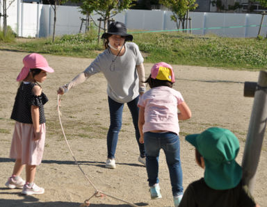 三川りっしょう子ども園(山形県東田川郡三川町)の様子