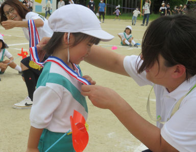 認定こども園くすのき幼稚園(大阪府河内長野市)先輩からの一言