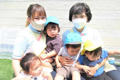 富士吉田市立病院 保育所にじいろ(山梨県富士吉田市)