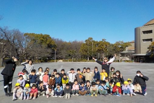 しらゆり新城保育園(川崎市中原区)