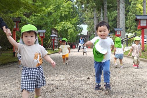 認定こども園 宮の杜神明こども園(秋田県大館市)