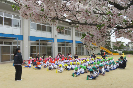 なないろこども園(堺市北区)