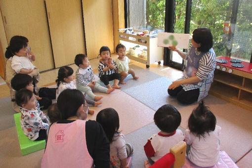 幼保連携型さみどり認定こども園 すくすく保育園舎(富山県富山市)