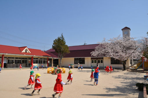 認定こども園友和こども園(広島県廿日市市)