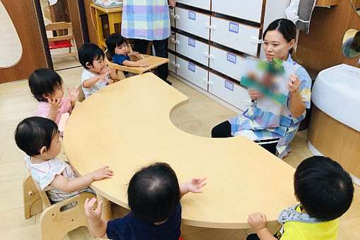 沖縄こども保育園(沖縄県那覇市)