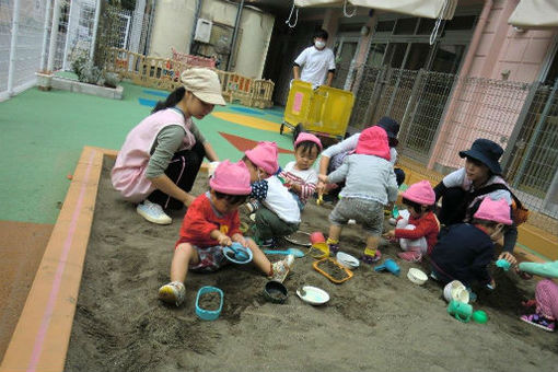 秦野さくらんぼ保育園(神奈川県秦野市)