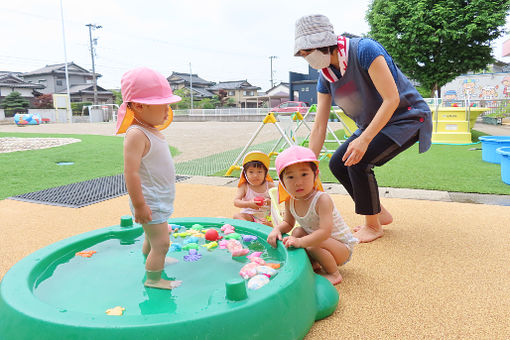 立野保育所(富山県高岡市)