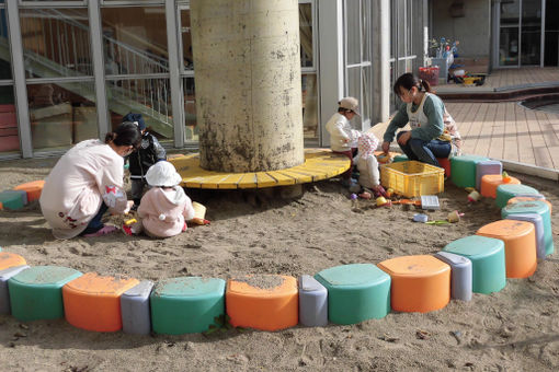 吉久ひなどり保育園(富山県高岡市)