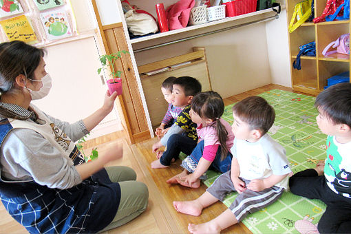 認定こども園はぎのこども園(福井県丹生郡越前町)