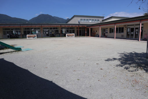 笛吹あら川こども園(山梨県笛吹市)