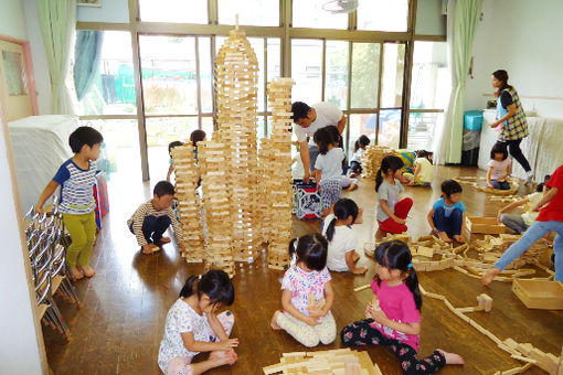 練馬区立石神井町つつじ保育園(東京都練馬区)