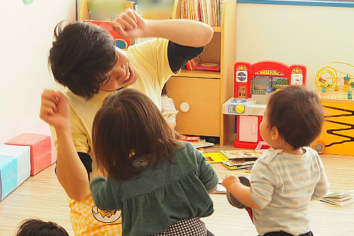 親愛与野駅前保育室(埼玉県さいたま市中央区)