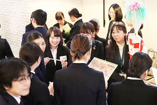 ミアヘルサ保育園ひびき一之江(東京都江戸川区)