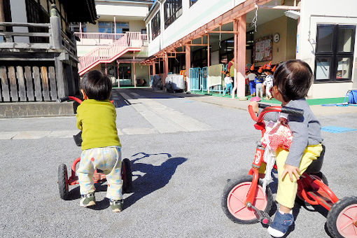 逆井保育園(東京都江戸川区)