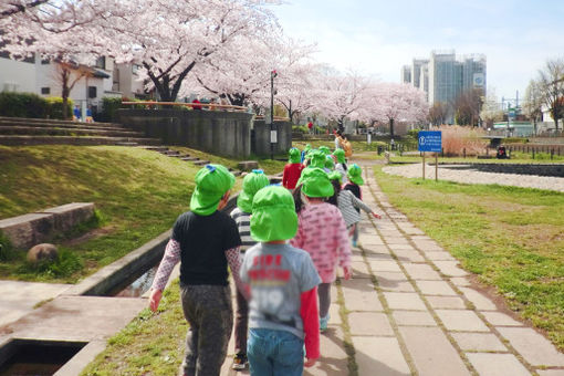 にじいろ保育園東砂(東京都江東区)