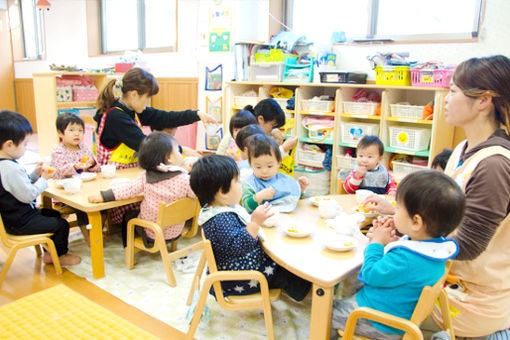 あかつき三の丸保育園(愛知県名古屋市中区)