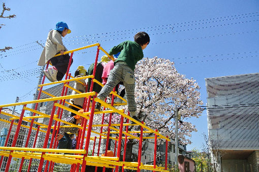 新甲東保育園(兵庫県西宮市)