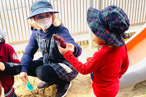 ふたばすくすく保育園やまた(広島県広島市西区)