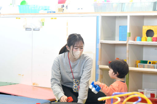 目黒区立保育園（子育てひろば相談員）(東京都目黒区)