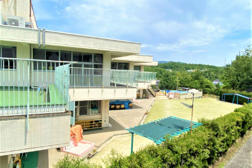 東保育園