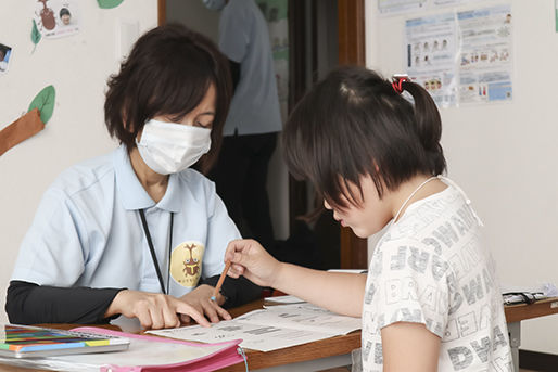 かぶとむしクラブしらかべ