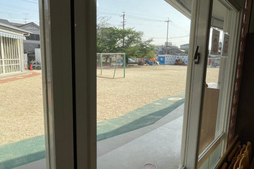 認定こども園 すくすくこども園