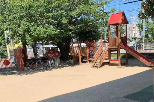 穴生幼稚園
