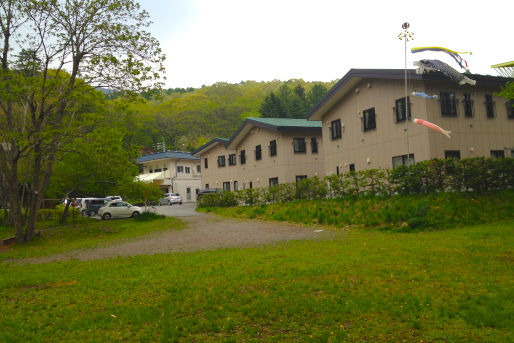 興望館沓掛学荘