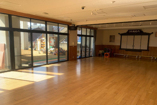 認定こども園 六満こども園