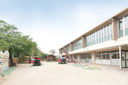 認定こども園ねやがわ寝屋の森こども園