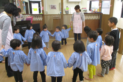 マミーベア保育園 あかいけにし