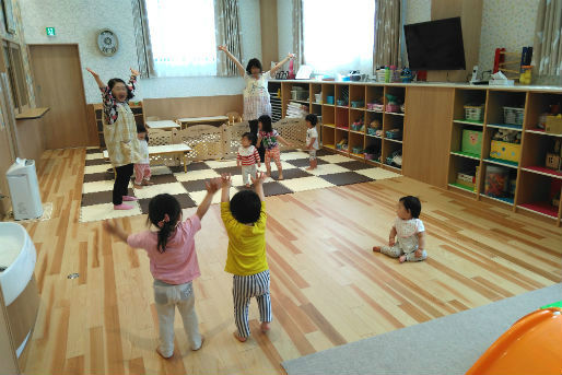 ほうせんかキッズクラブ桃山台